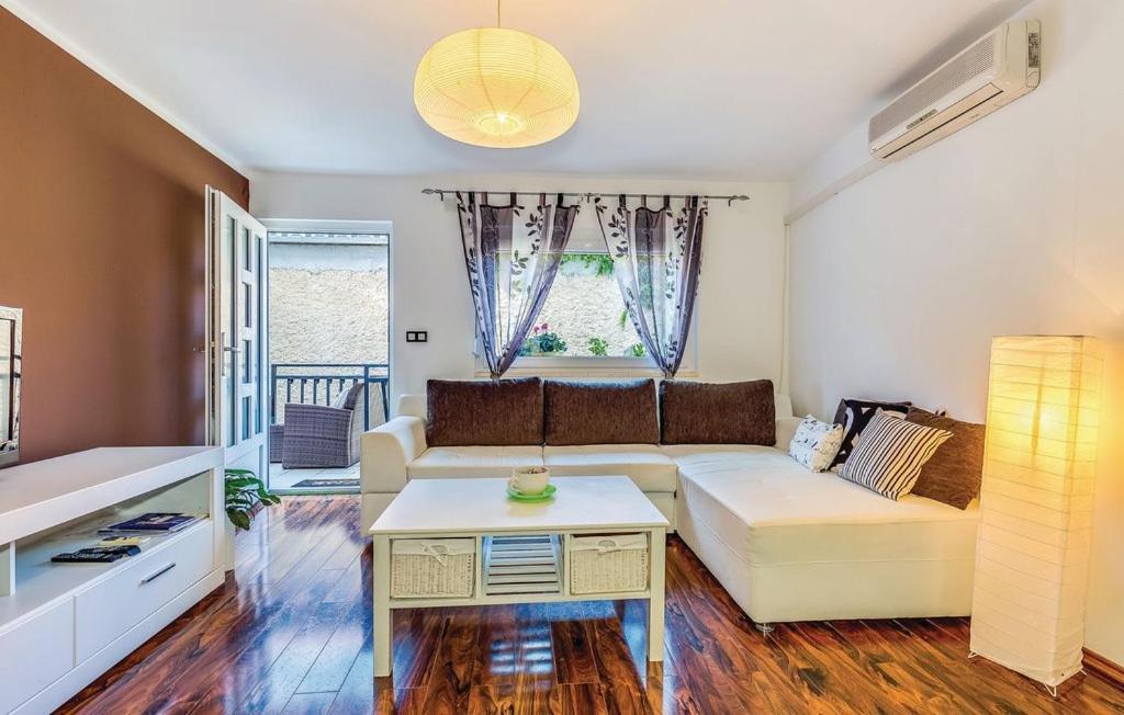 Karla Apartment Selce Exterior photo